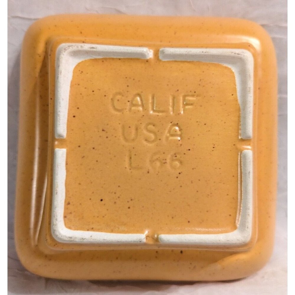 Vtg California Pottery Lid Dish L66 Yellow Gold Mid Century Speckled MCM Snack - Picture 2 of 16